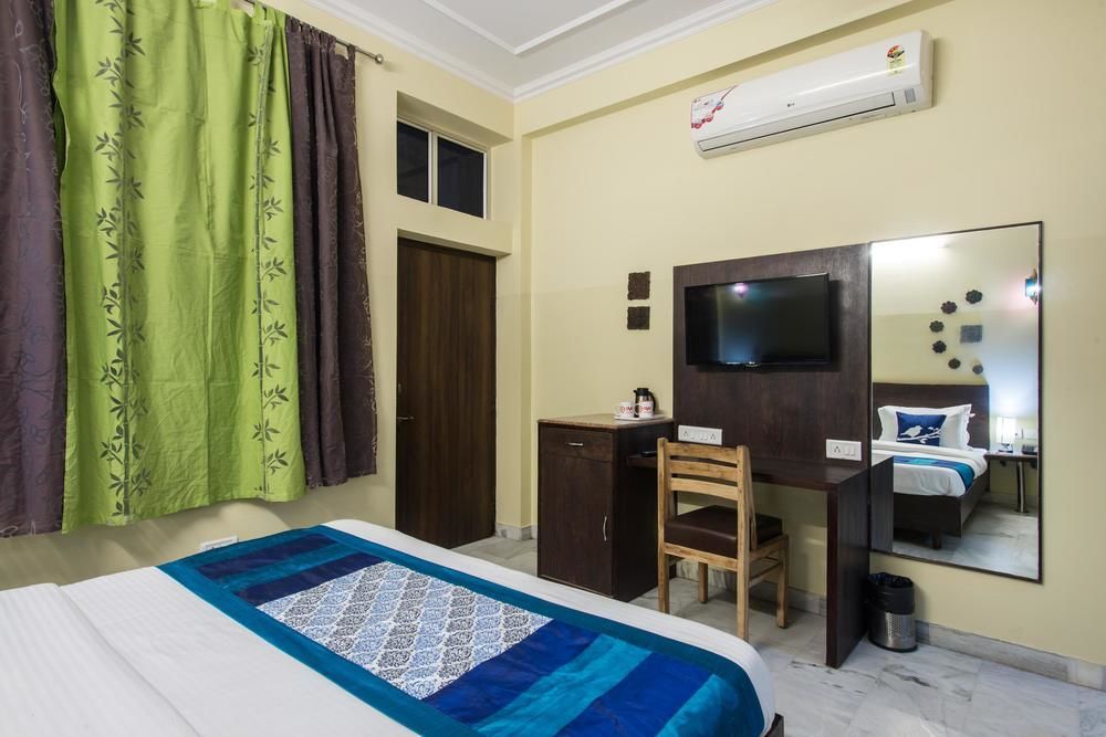 Oyo 1143 Hotel Rdb Palace Dźajpur Zewnętrze zdjęcie