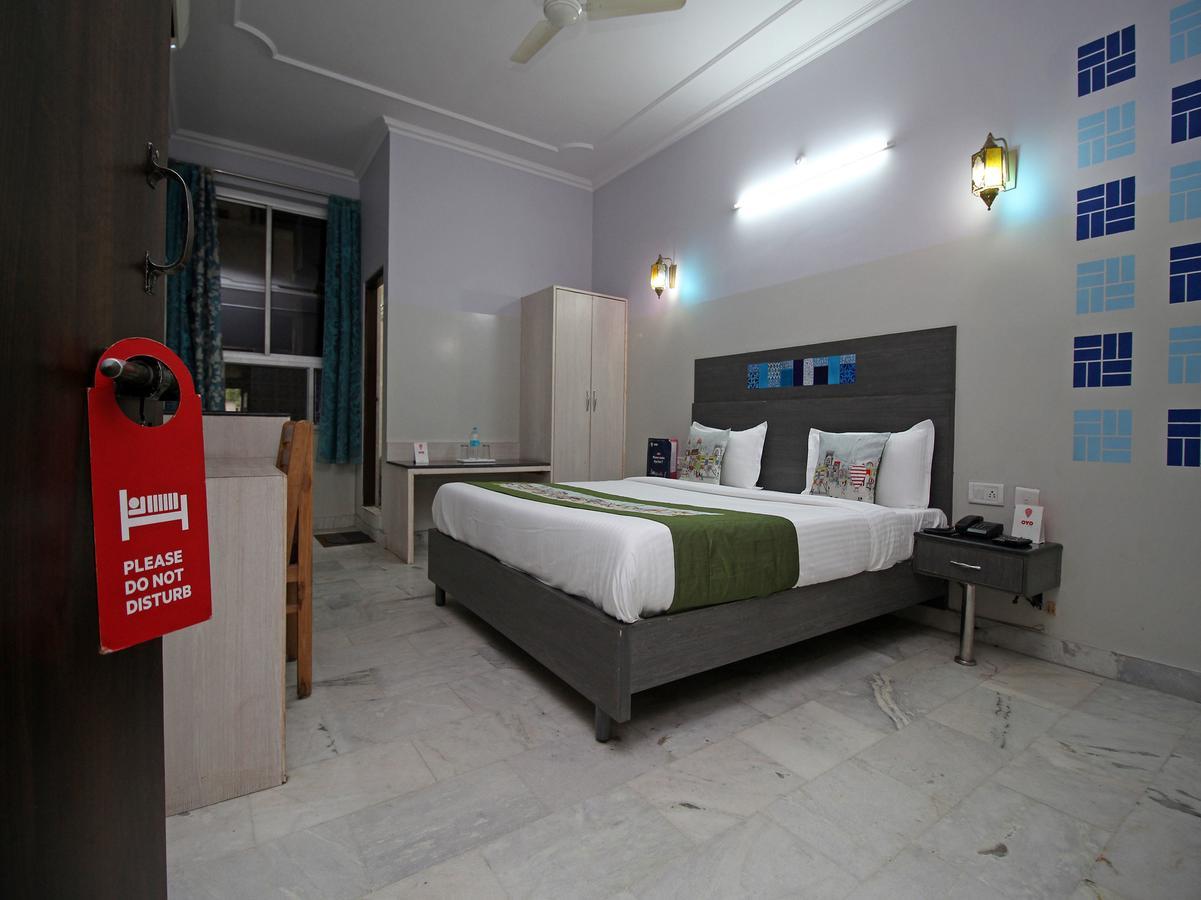 Oyo 1143 Hotel Rdb Palace Dźajpur Zewnętrze zdjęcie